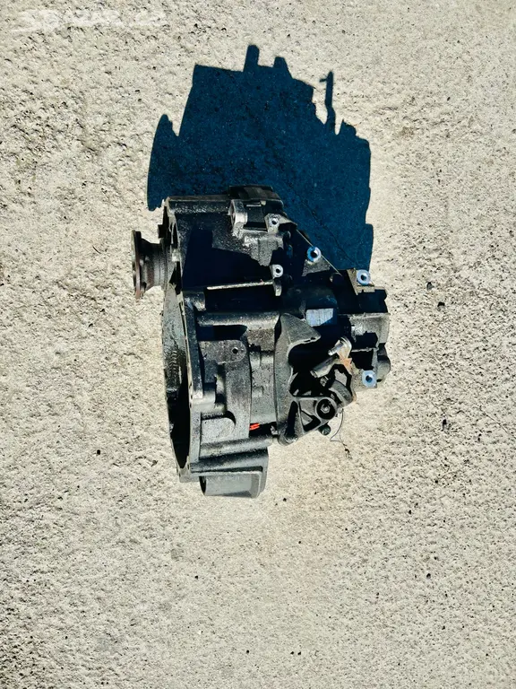 Převodovka HDV / 6 kvalt manuál / 2.0 Tdi 103 Kw